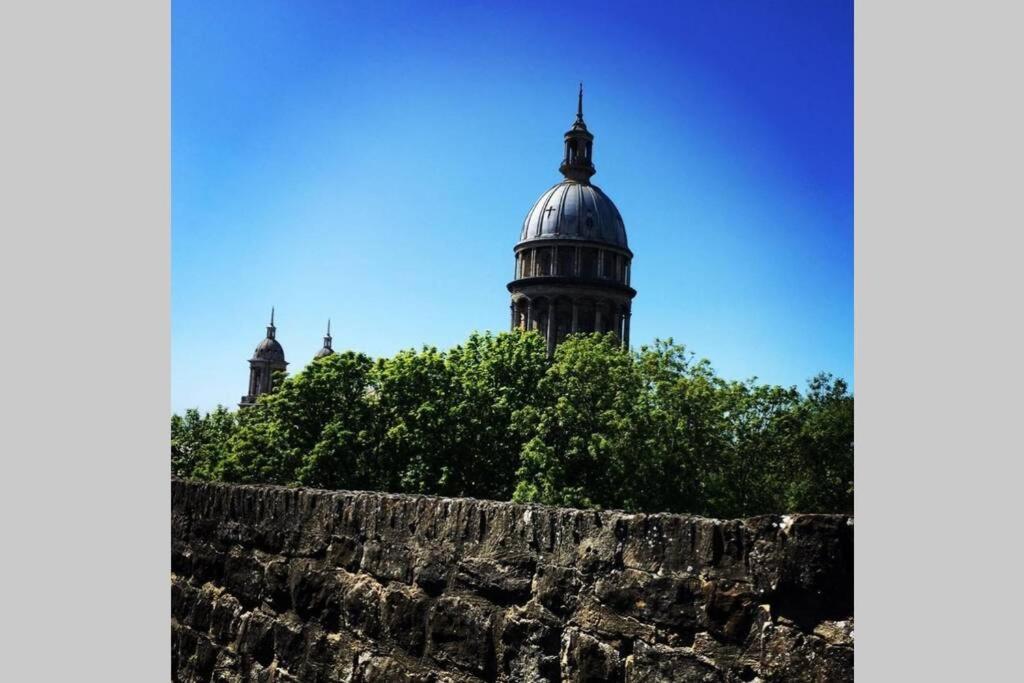 La Cour Pavee Villa Boulogne-sur-Mer Luaran gambar